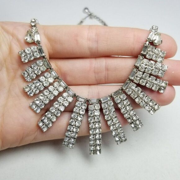 Vintage Rhinestone Fringe Style Collar Necklace, Retro Silver Tone Sparkle - Picture 1 of 6